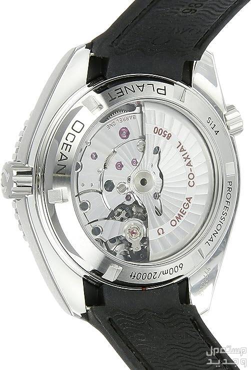 انواع مميزة من ساعة اوميغا رجالي بالمميزات والصور والاسعار في قطر ساعة اوميغا رجالي موديل 23232422101003 مستديرة