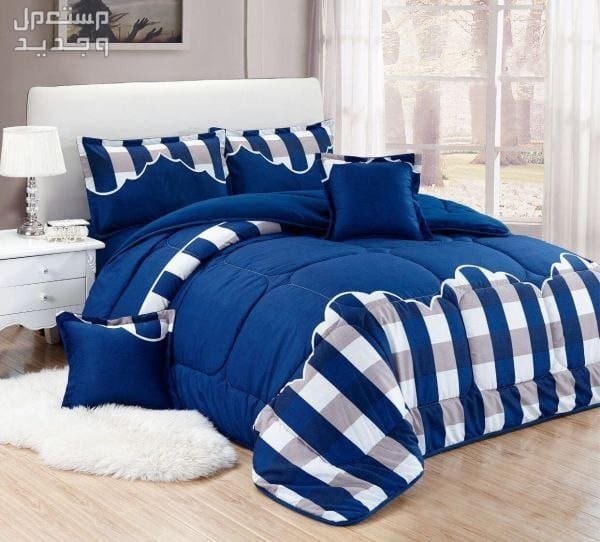 بالصور.. أفضل أنواع مفارش السرير لنوم عميق ومريح في السعودية مفرش سرير أزرق