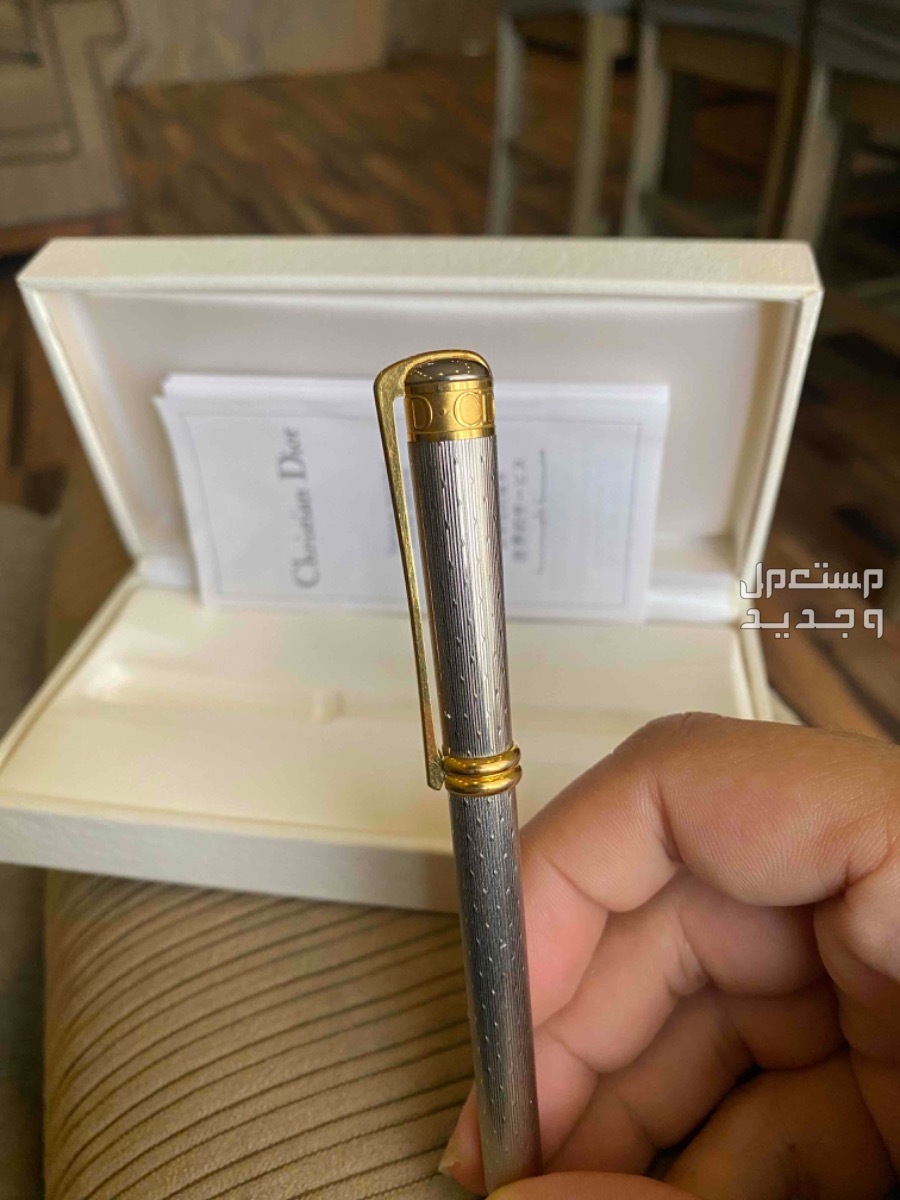 قلم ديور فنتج نظيف جداً  في الدمام بسعر 1600 ريال سعودي