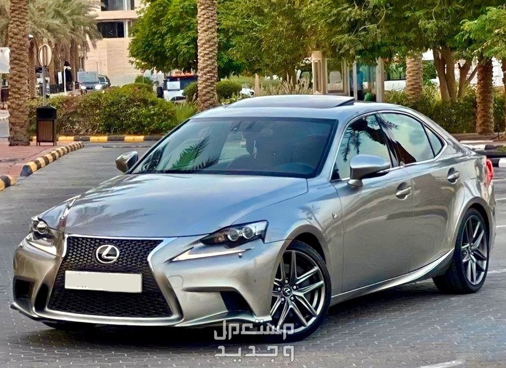لكزس 350 2014 LEXUS IS مواصفات وصور واسعار في قطر صورة سيارة لكزس LEXUS IS 2014