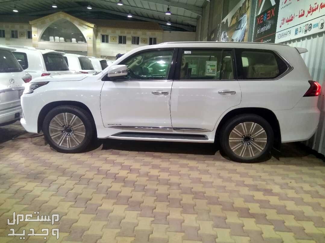 لكزس جيب 2017 مواصفات وصور واسعار في الكويت صورة ​سيارة لكزس جيب LEXUS LX 2017