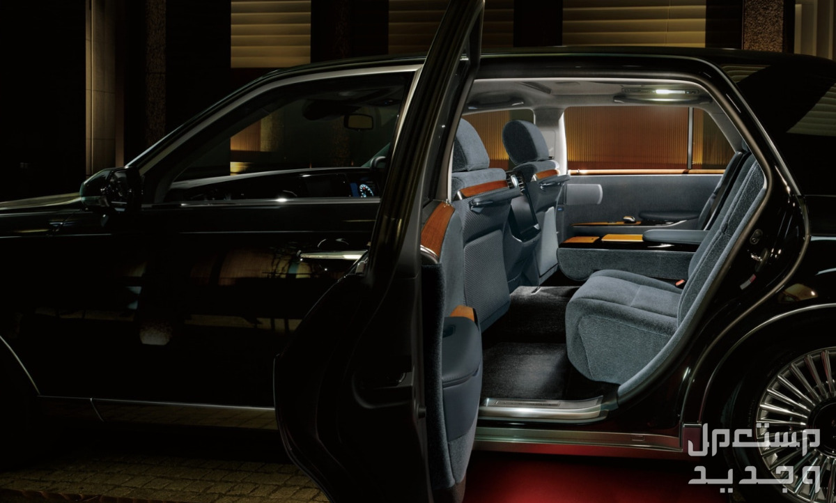 تويوتا سنشري SUV اس يو في 2024 صور اسعار مواصفات وفئات تويوتا سنشري SUV اس يو في 2024 من الداخل