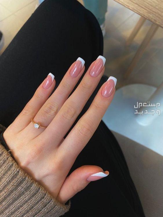 جل اظافر اكريليك .. انواعه وسعره تجميل اليد