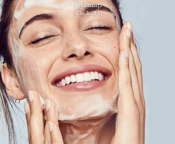 أفضل غسول للبشرة المختلطة وسعره بشرة صحية ونقية