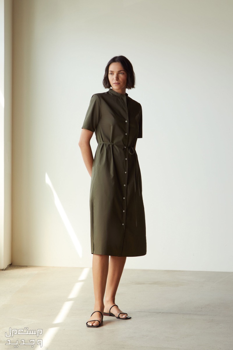 أنواع القمصان النسائية وطرق تنسيقها قميص على شكل فستان