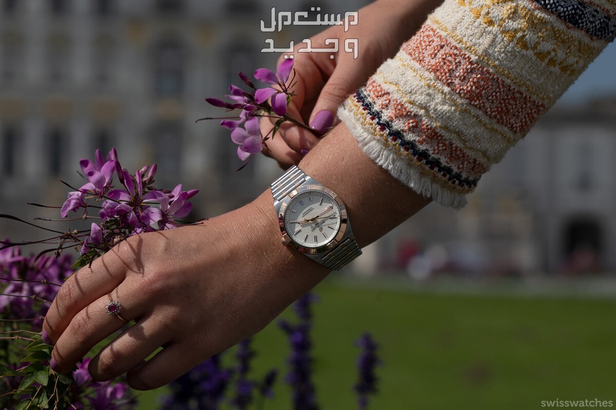 أفضل 5 ساعات ألماس نسائية شكل ساعة Breitling في اليد