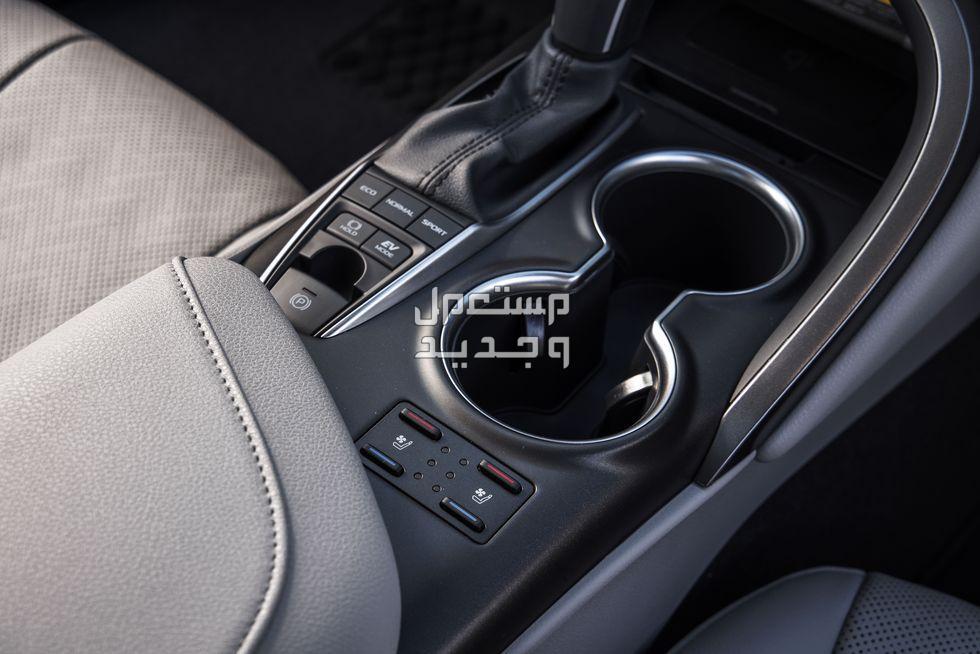تويوتا كامري 2022 جميع المواصفات والصور تويوتا كامري 2022