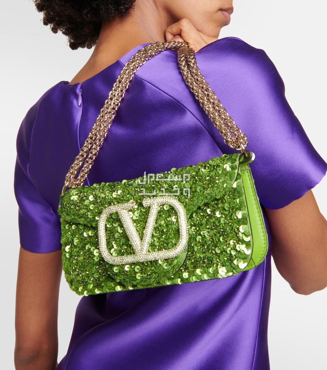 أفضل حقيبة لامعة من أشهر الماركات العالمية حقيبة لامعة من  valentine loco small sequined shoulder bag