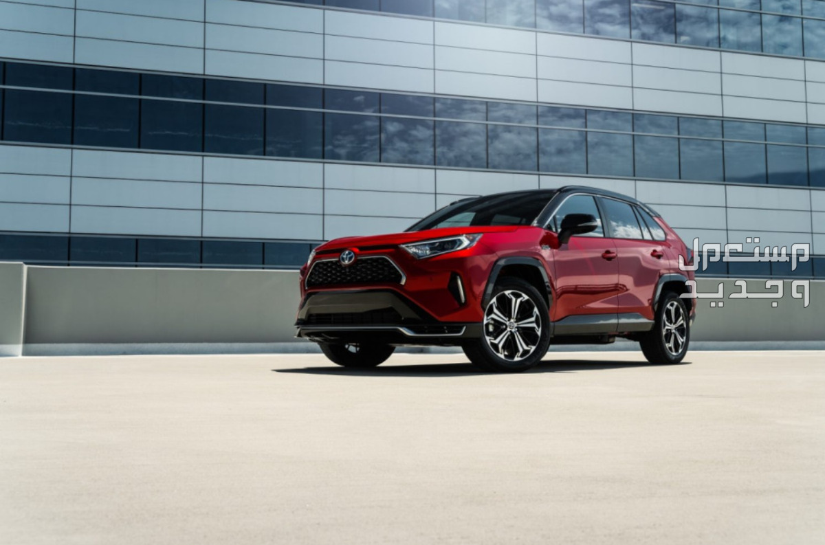 تويوتا RAV4 راف فور 2024 صور اسعار مواصفات وفئات تويوتا RAV4 راف فور 2024 أحمر