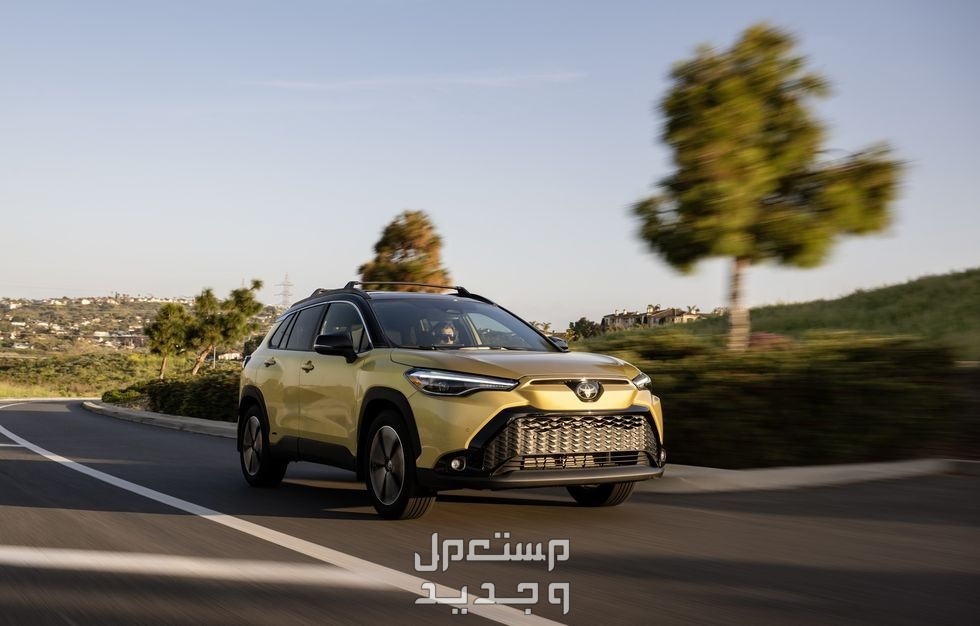 سيارة تويوتا كرولا كروس 2024 Toyota Corolla Cross مواصفات وصور واسعار سيارة تويوتا 2024 Toyota Corolla Cross