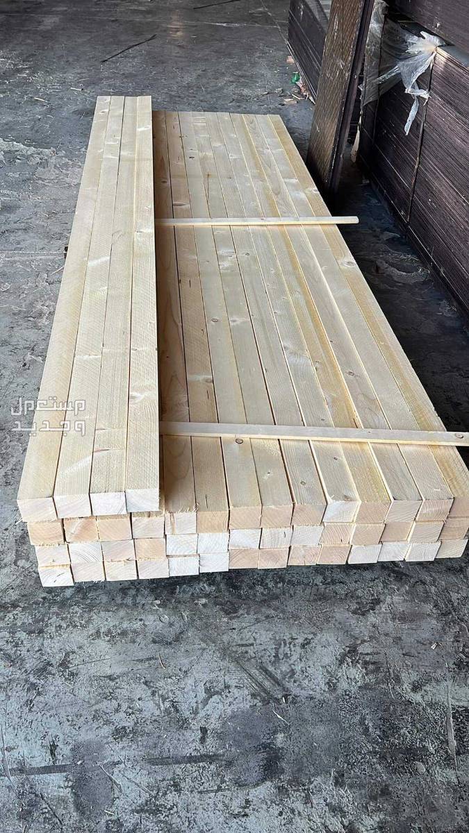 مواد بناء واعمار  خشب (بليود،مرابيع،لاتزان) (تايرود،صواميل،ملازم) في الرياض