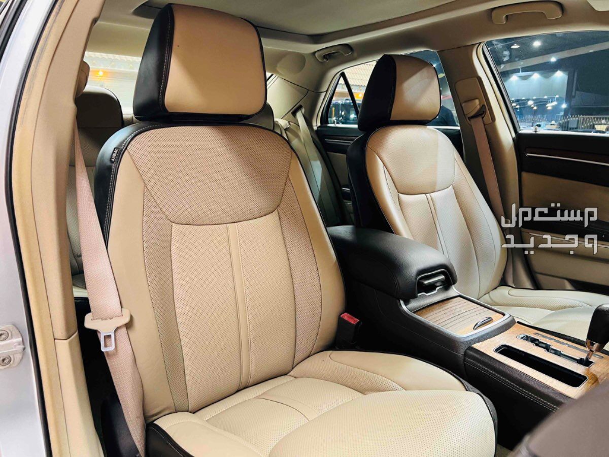 كرايسلر C300 2013 اكزتيف V8 في الرياض بسعر 42 ألف ريال سعودي