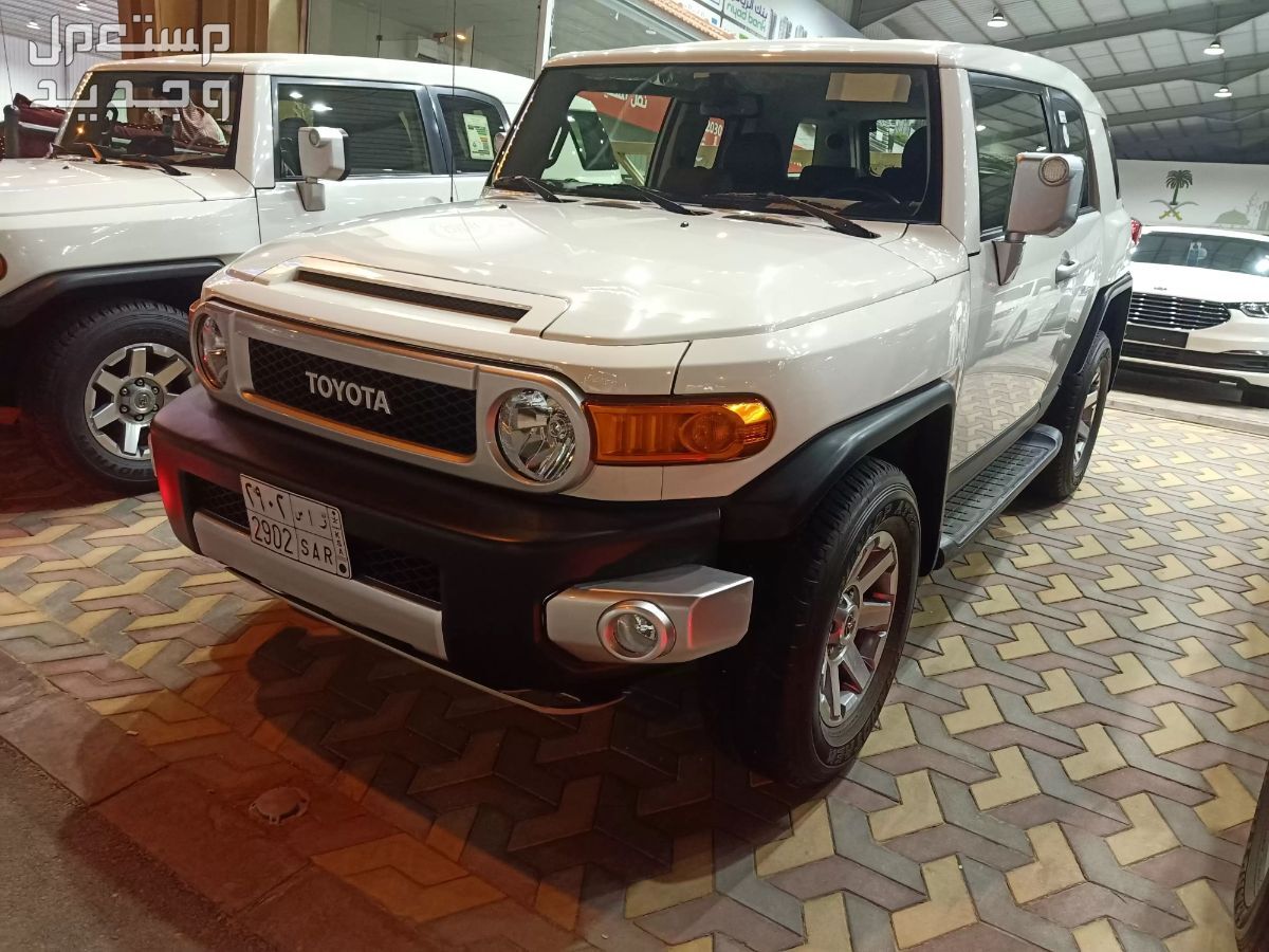سيارة تويوتا Toyota FJ-CRUISER 2022 مواصفات وصور واسعار سيارة تويوتا Toyota FJ-CRUISER 2022