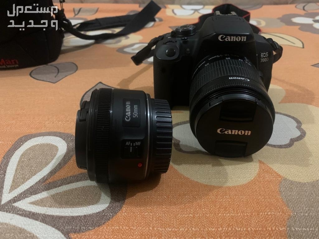 camera canon 700d كاميرا كانون في الرياض بسعر ألفين ريال سعودي