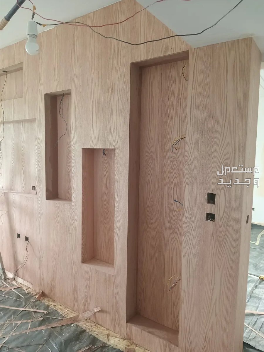 معلم دهان أبواب خشبية بجدة  بسعر 000 ريال سعودي دهان وديكورات المحلات والمطاعم والمنازل في جدة