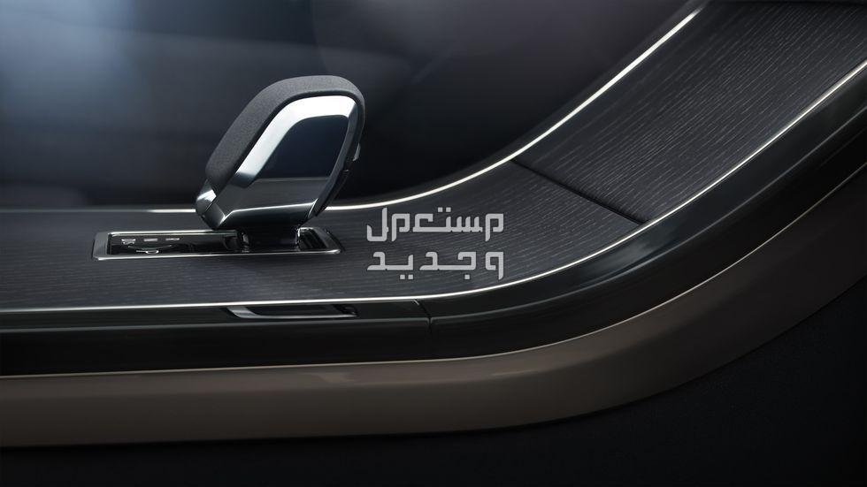 لاندروفر فيلار 2024 جميع المواصفات والصور لاندروفر فيلار 2024