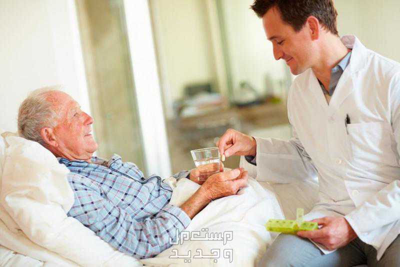 ممرض ومرافق رعاية منزليه لكبار السن وذي الاحتيجات الخاصه