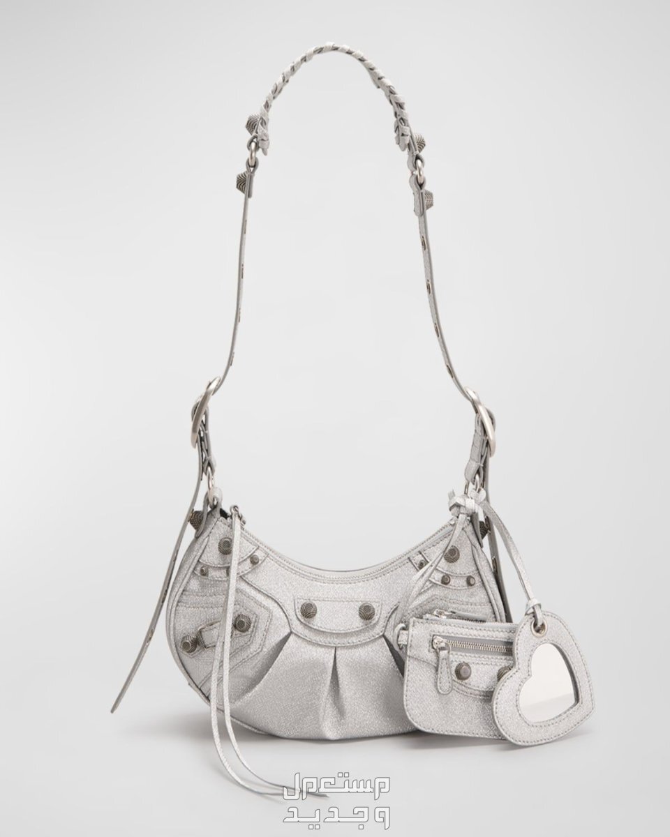 أفضل شنطة فضي نسائية لعام 2023 شنطة فضي من Balenciaga le cagole xs shoulder bag in sparkle fabric