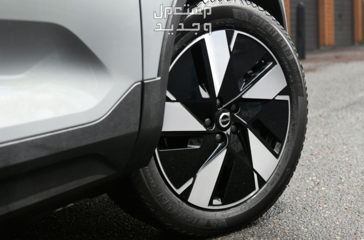 فولفو C40 سي 40 2024 الكهربائية الجديدة صور اسعار مواصفات وفئات في جيبوتي عجلات فولفو C40 سي 40 2024 الكهربائية الجديدة