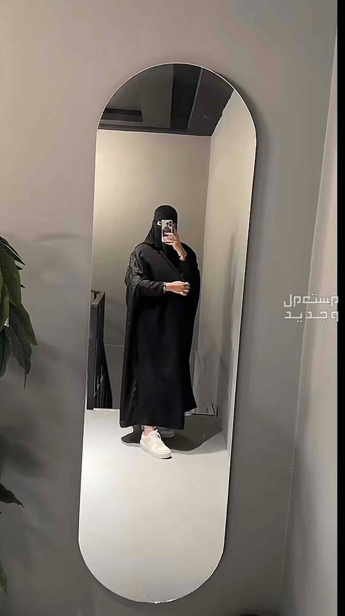 عباية بشت قطري جديده غير مستعمله قماش كتان مقاس 54 في الجموم بسعر 330 ريال سعودي