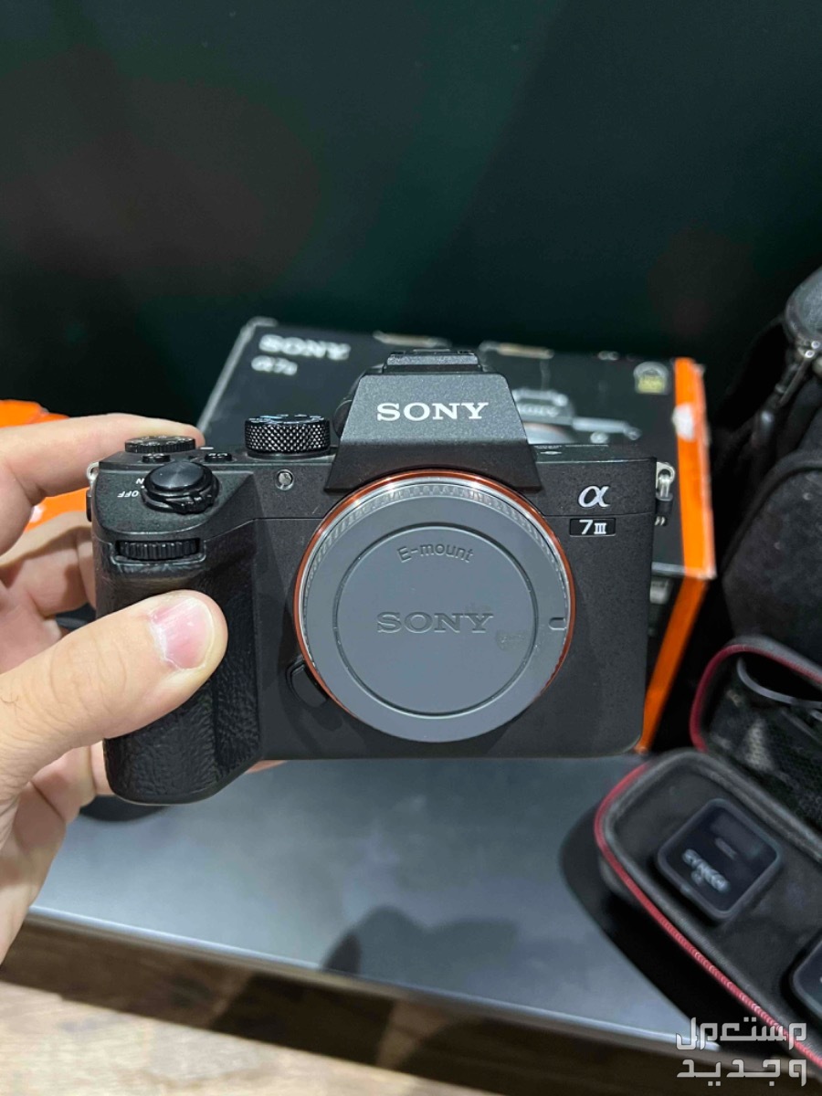 كاميرا Sony A7iii مع عدستين بجميع ملحقاتهم