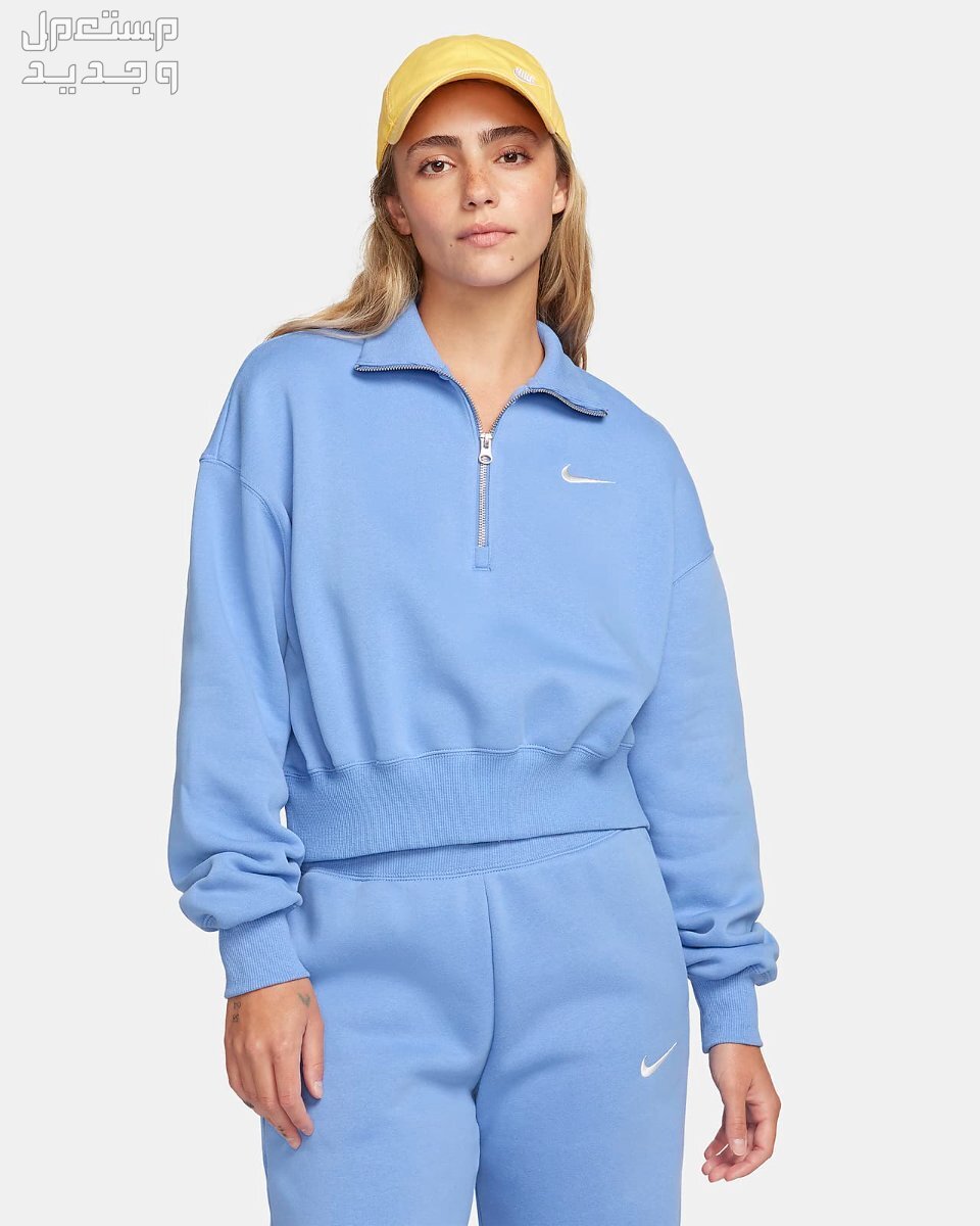 عروض علامة نايك للجمعة البيضاء لعام 2023 في العراق سويت شيرت Nike sportswear phoenix fleece women's oversized 1\2 zip crop sweatshi