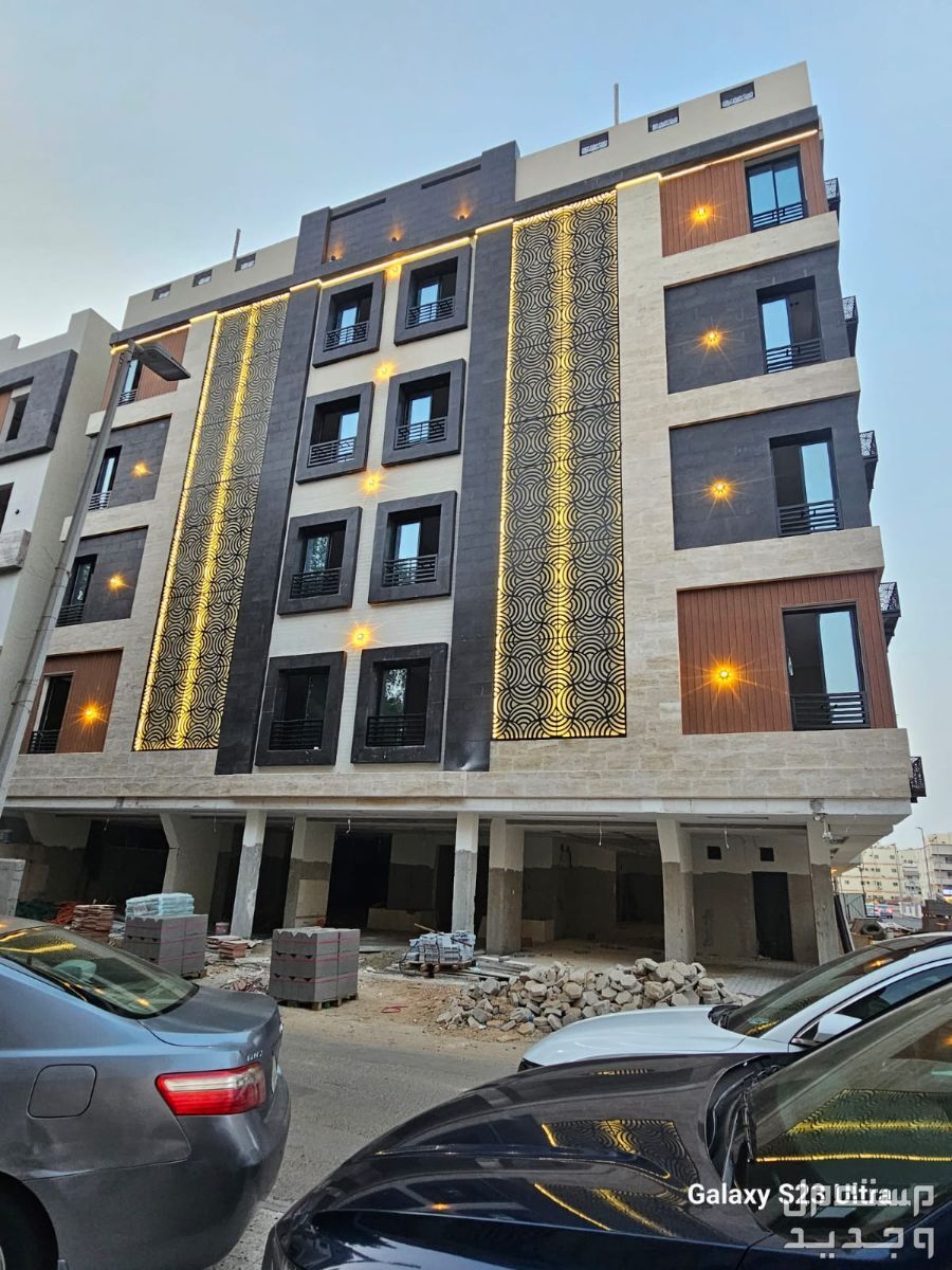شقة اربع غرف للبيع بجدة حي الروضة في جدة بسعر 800 ألف ريال سعودي