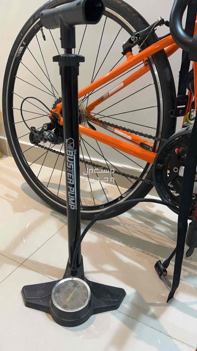 دراجة تريك Trek مقاس 15 بكامل ملحقاتها في الرياض بسعر 2300 ريال سعودي