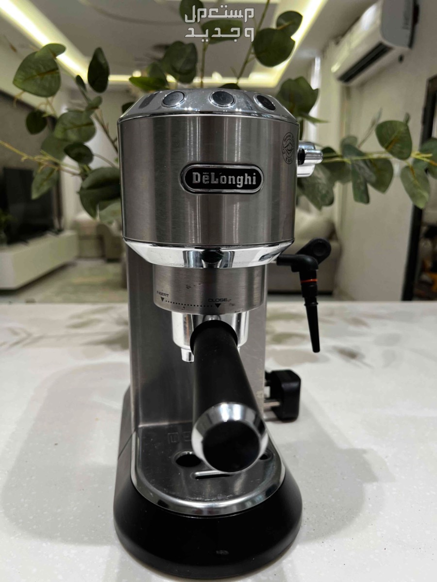 مكينة قهوة ديلونجي ديدكا ومطحنة قهوة اديسون وادوات اضافية
