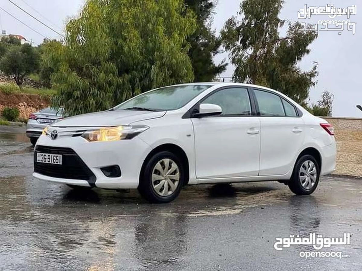 سيارة تويوتا يارس Toyota YARIS 2017 مواصفات وصور واسعار في السعودية سيارة تويوتا يارس Toyota YARIS 2017