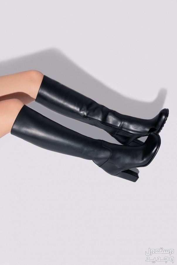 أفضل بوت نسائي شتوي باللون الأسود بوت نسائي شتوي من Bottega veneta latex knee boots