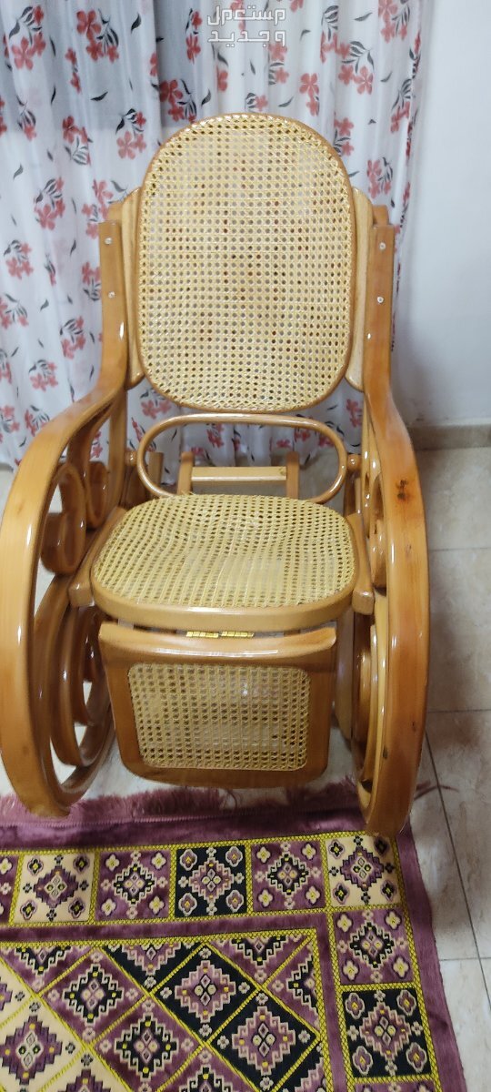 كرسي هزاز شازلونج خشب زان الغربية مدينة طنطا بسعر 3250 جنيه مصري لا يوجد به خربوش كا الجديد