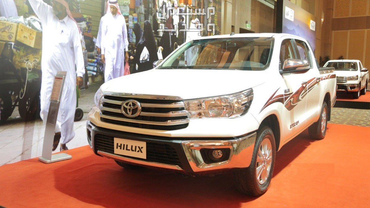 سيارة تويوتا Toyota HILUX 2016 مواصفات وصور واسعار في عمان سيارة تويوتا Toyota HILUX 2016