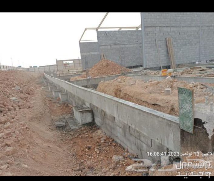 مقاول بناء عمارات استراحات ملاحق خزنات وحواش الموقع الرياض سلطانة الجبيلة العينة والدرعية في الرياض