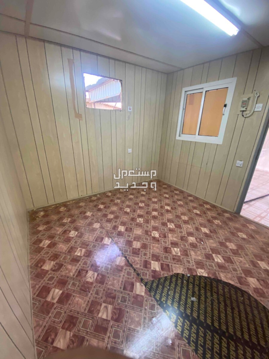 غرفه شينكو 3في3 نضيفه في الرياض بسعر 2600 ريال سعودي