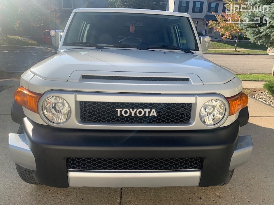 سيارة تويوتا Toyota FJ-CRUISER 2014 مواصفات وصور واسعار سيارة تويوتا Toyota FJ-CRUISER 2014