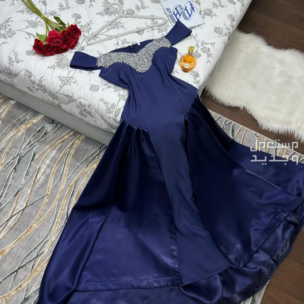 فستان باربي ميكادو روسي مع تطريز