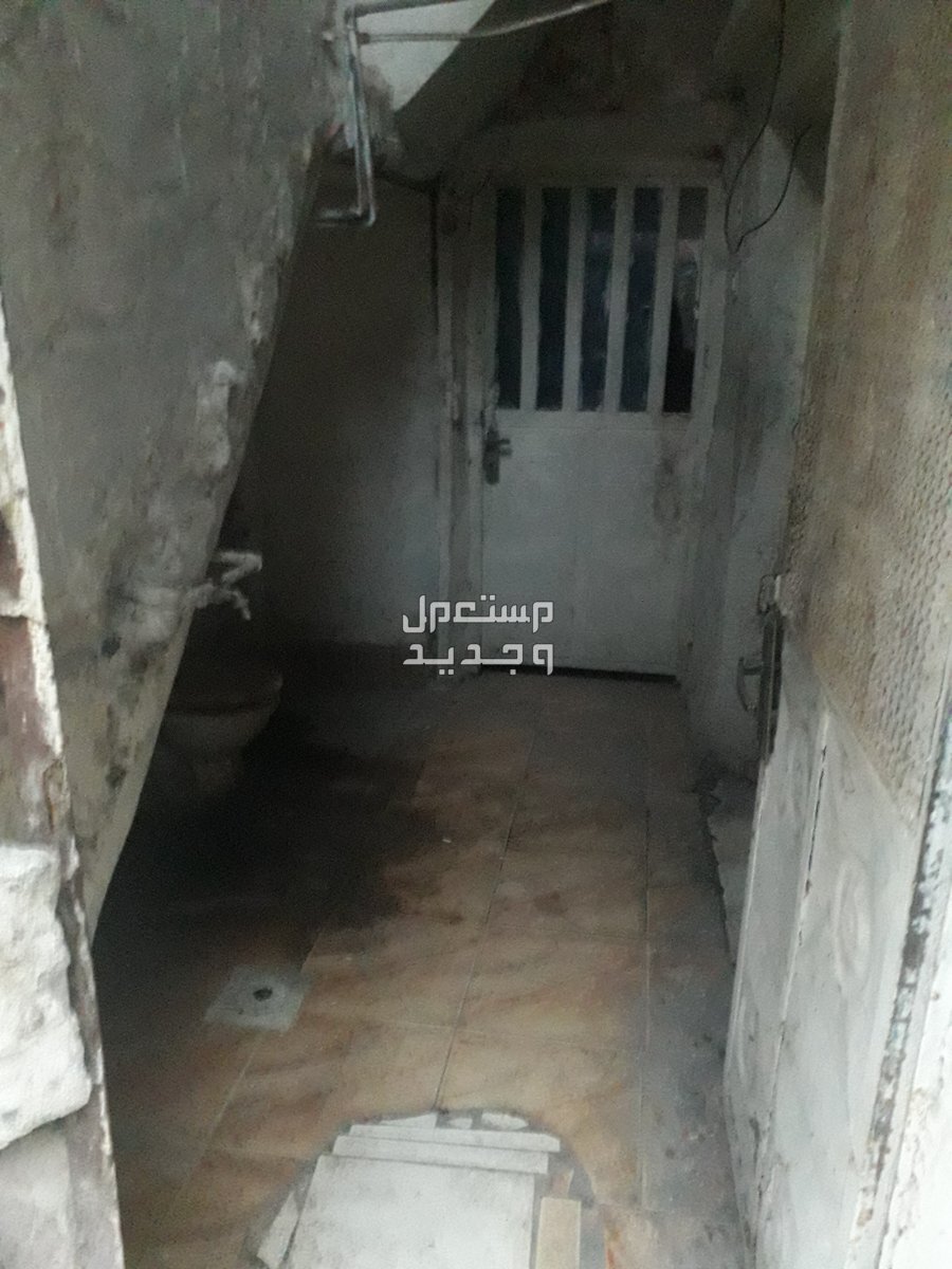 غرفة للبيع في عمّان - أمانة عمان الكبرى بسعر 7 آلاف دينار أردني