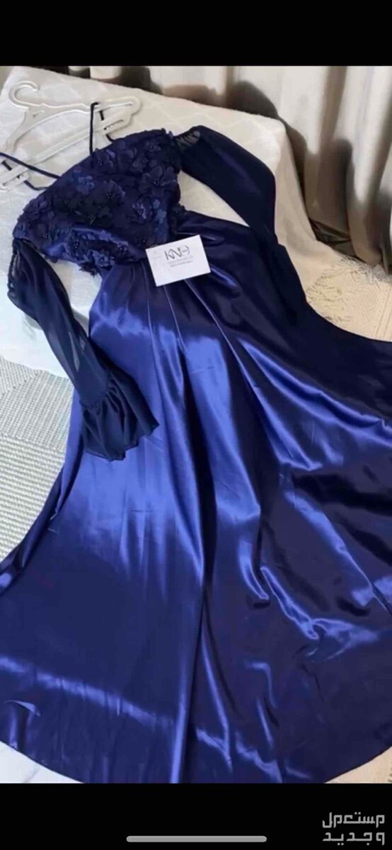 فستان من مصممه م لابسته ولا مره  بسعر 420 ريال