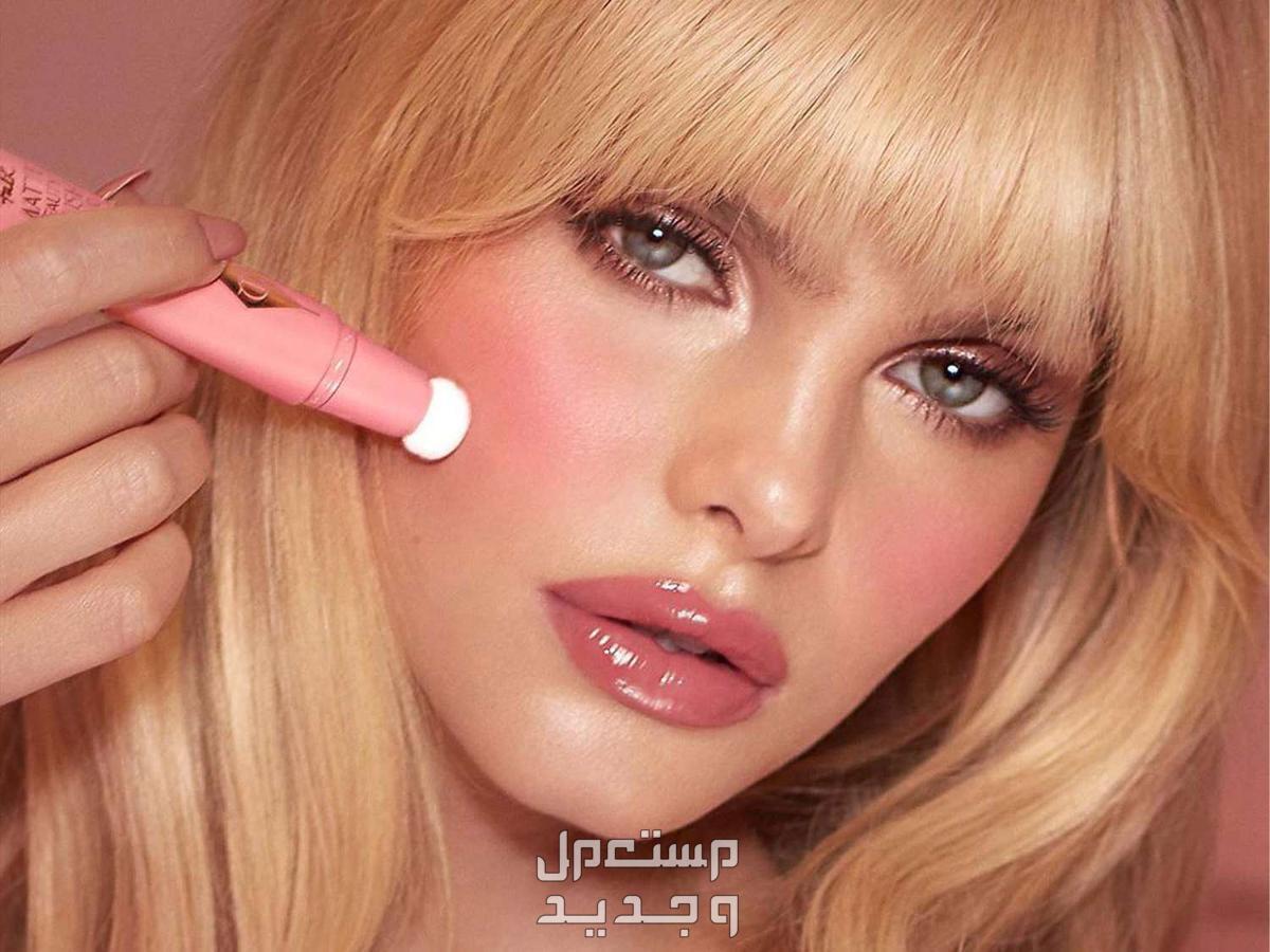 أفضل منتجات شارلوت تيلبري للمكياج بلاشر CHARLOTTE TILBURY Matte Beauty Blush Wand