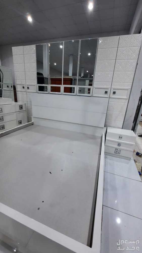 غرفه النوم سيني مستخدم نظيف  في بحرة بسعر 000 ريال سعودي