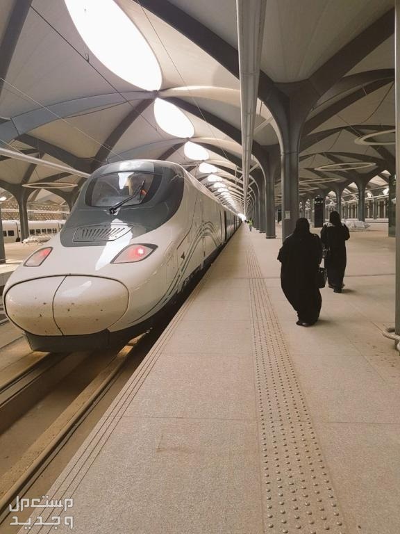 تعرف على أسعار تذاكر قطار الحرمين من المدينة إلى مكة 2024