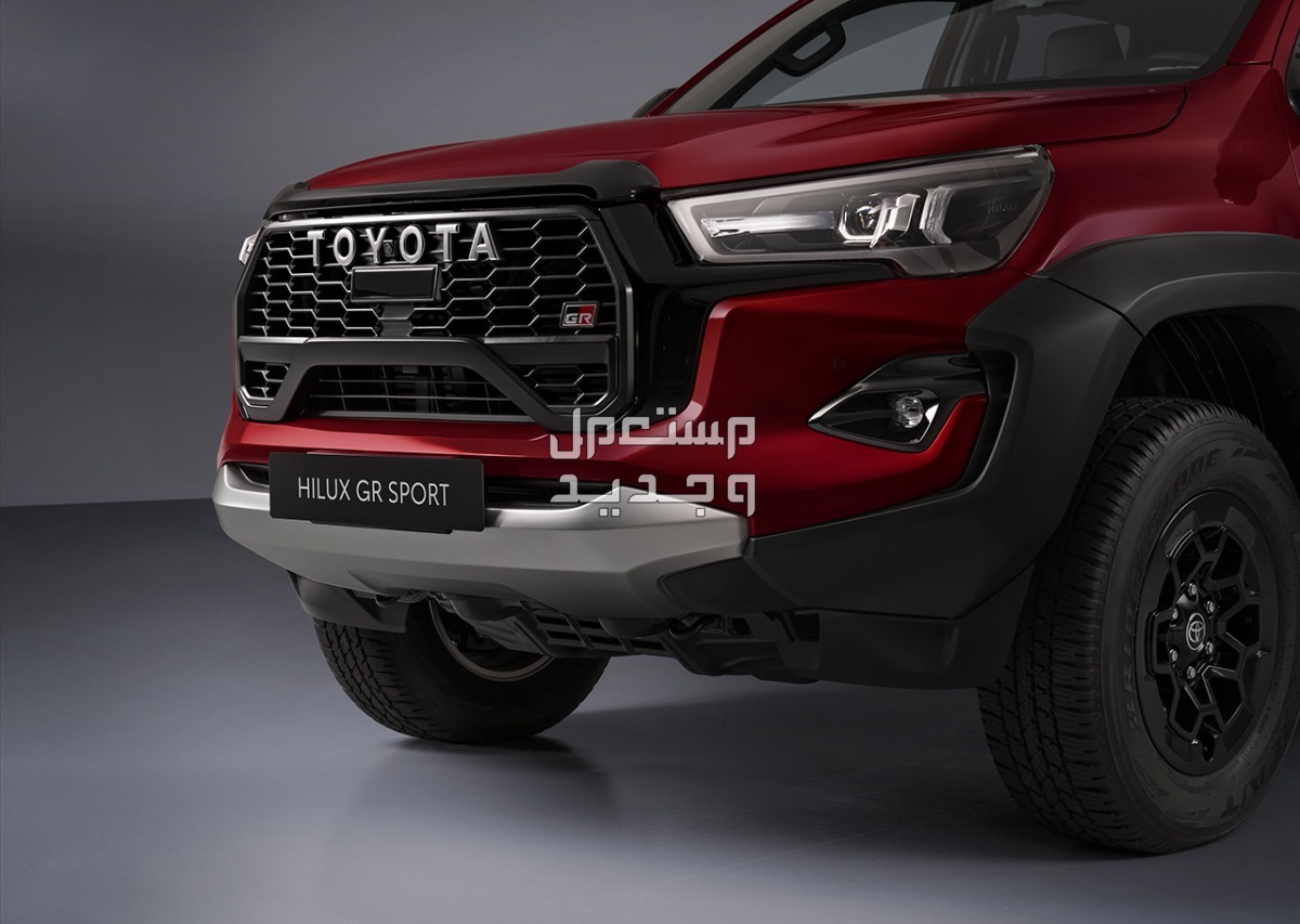 تويوتا هايلكس 2024 الجديدة كلياً هذي الفئات والاسعار من عند وكيلها الرسمي في الأردن مقدمة سيارة تويوتا  هايلكس 2024-2025