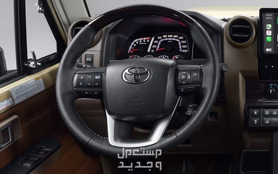 تويوتا شاص ربع 2024 الجديدة كلياً هذي الفئات والاسعار من عند وكيلها الرسمي في عمان مقود سيارة تويوتا  شاص ربع 2024-2025