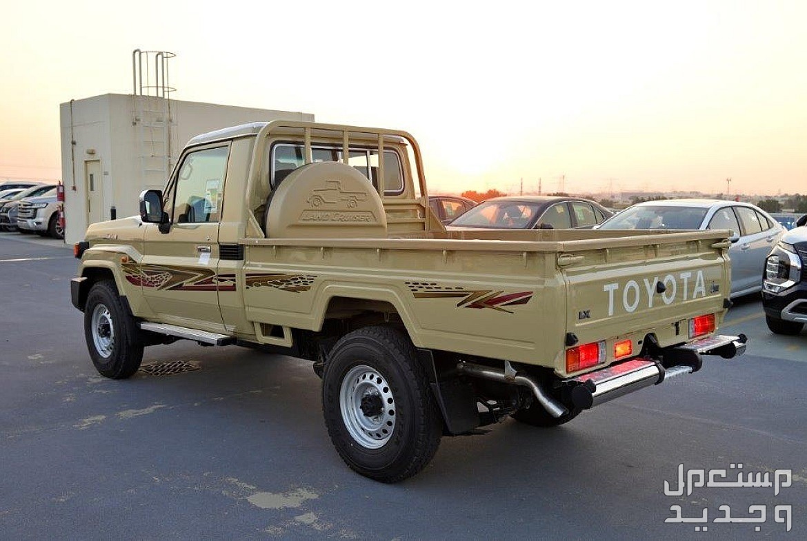 صور تويوتا شاص ربع 2024 الداخلية والخارجية والوانها بأعلى جودة بتشوفها في عمان سيارة تويوتا  شاص ربع 2024-2025