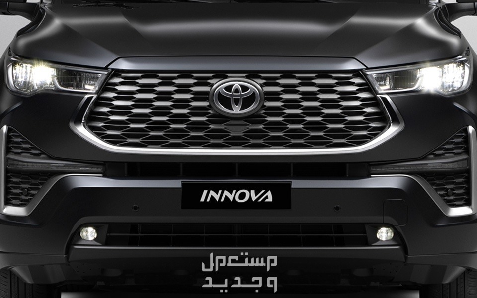 صور تويوتا انوفا 2024 الداخلية والخارجية والوانها بأعلى جودة بتشوفها في الأردن مصابيح أمامية سيارة تويوتا  انوفا 2024-2025