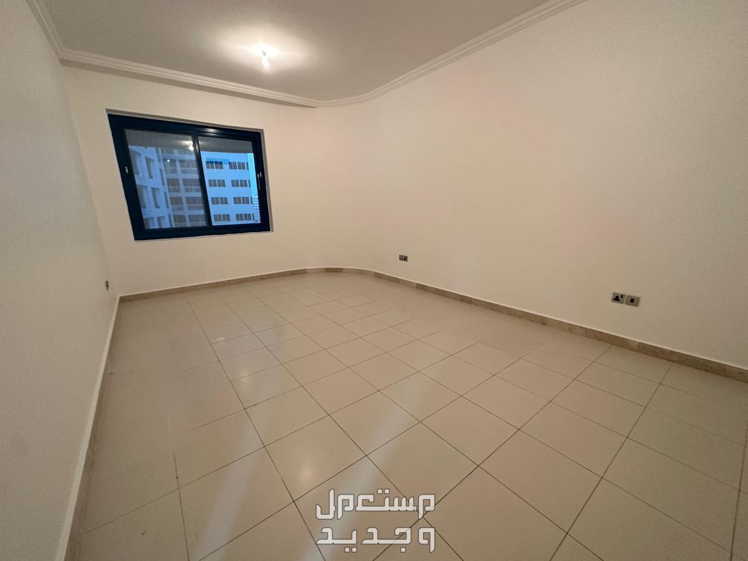 شقة للإيجار في أبو ظبي بسعر 115,000 درهم إماراتي