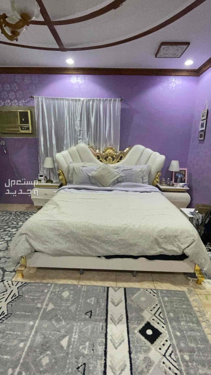 غرفه النوم مستعمله بس نظيفه في الرياض بسعر ألفين ريال سعودي