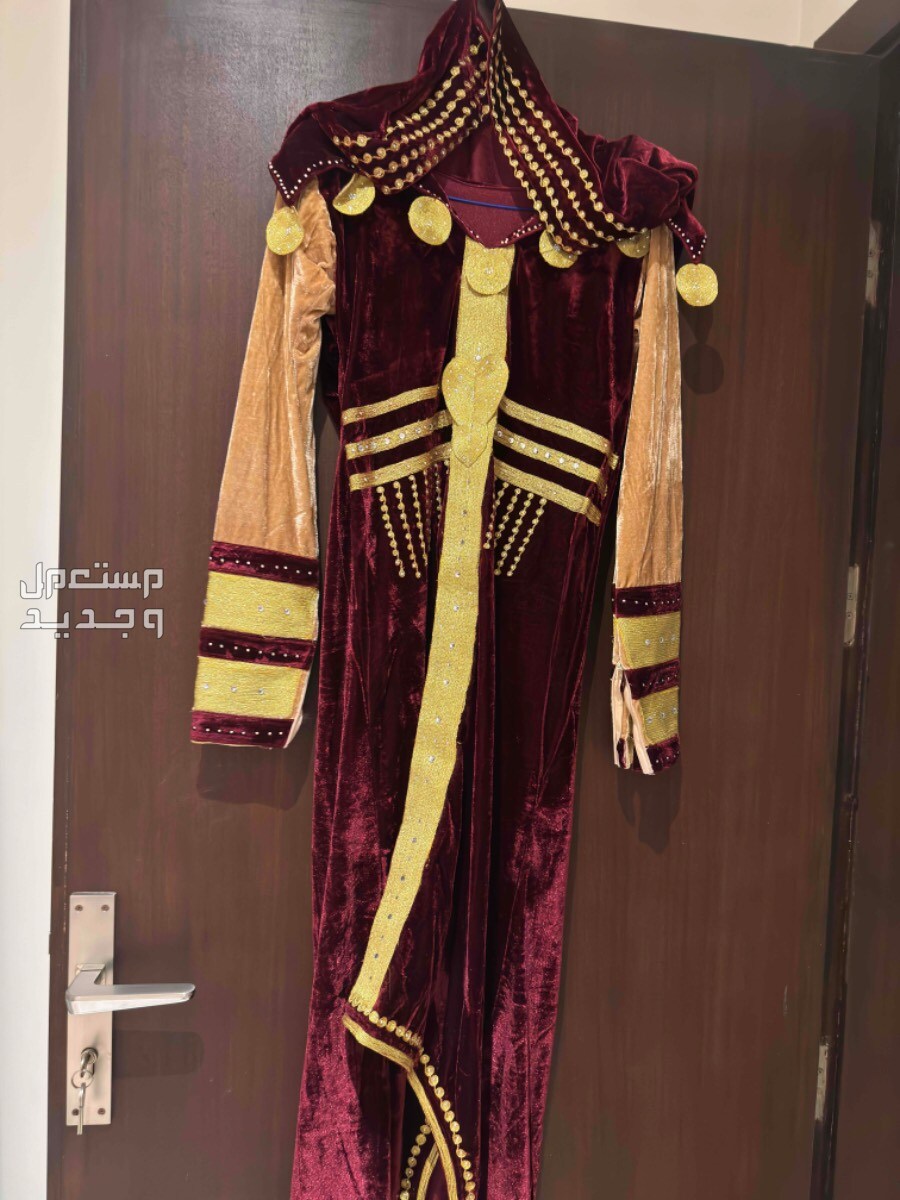 فستان مخمل
