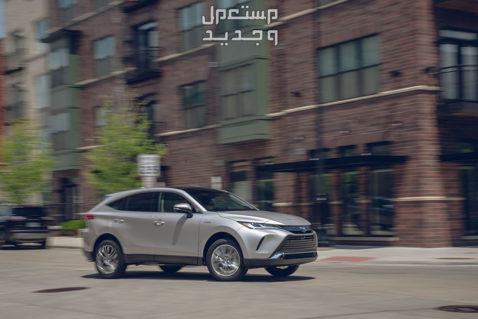 تويوتا فينزا 2024 الجديدة بجميع الفئات والاسعار المتوفرة وابرز العيوب والمميزات سيارة تويوتا فينزا 2024 من الخارج